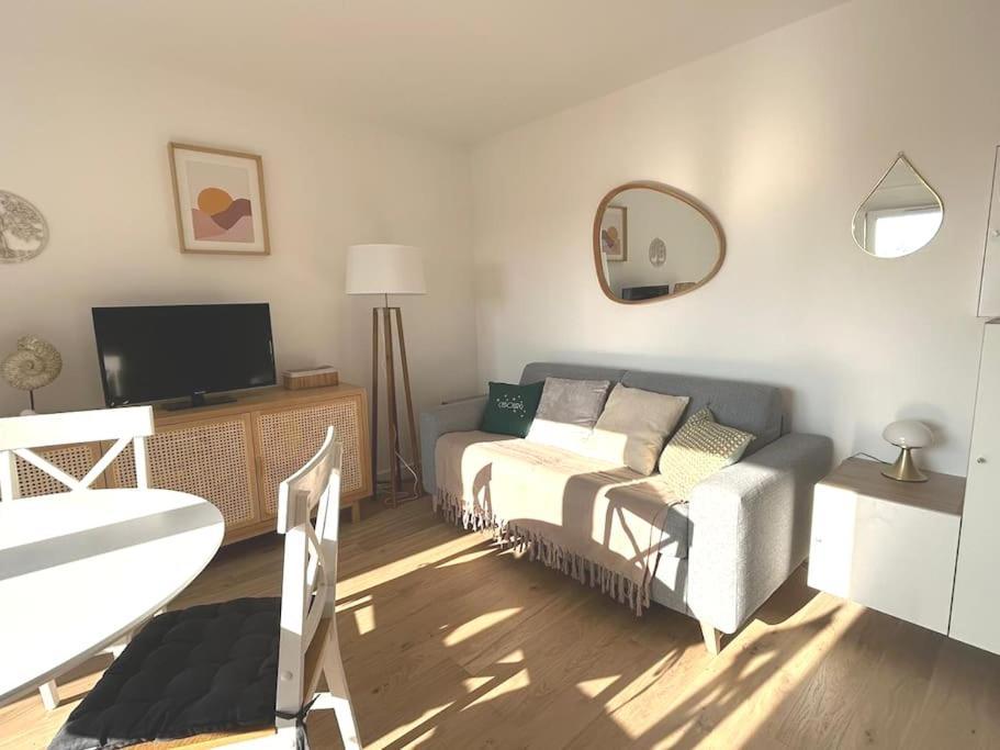 Cabourg Cosy, Appartement Refait A Neuf, 5 Min A Pied De La Mer Extérieur photo